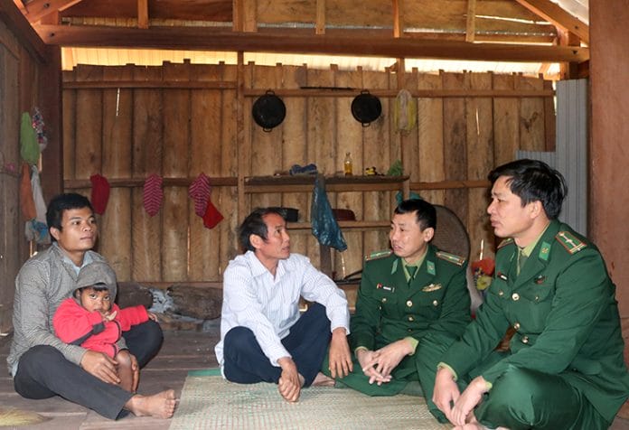 Đồn Biên phòng Cửa khẩu quốc tế Cha Lo:  Đa dạng hoá các hình thức đưa pháp luật vào cuộc sống