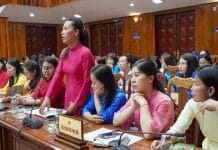Nhiều ý kiến của chị em phụ nữ được trao đổi, chia sẻ tại hội nghị đối thoại.