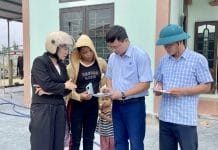 Sự phối hợp chặt chẽ giữa cơ quan BHXH và chính quyền cơ sở góp phần nâng cao hiệu quả tuyên truyền về các chính sách bảo hiểm.