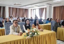 Các đại biểu tham dự đại hội.