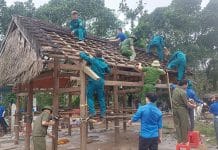 Huyện Tuyên Hoá quan tâm hỗ trợ xây dựng, sửa chữa nhà ở cho đối tượng người có công với cách mạng.  Ảnh: Văn Tư