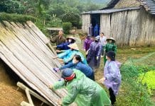 Phụ nữ huyện Minh Hóa chung tay hỗ trợ đồng bào dân tộc thiểu số và miền núi xóa nhà tạm, nhà dột nát.
